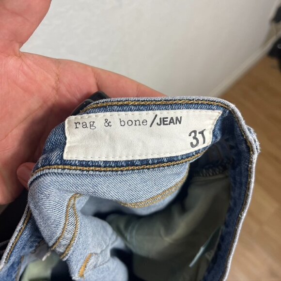 Rag & Bone Mid Rise Blown out Knee Straight Leg Raw Hem Jeans Size 31 - Picture 6 of 6